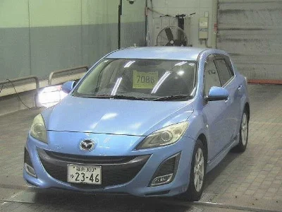 MAZDA AXELA