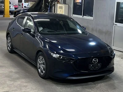 MAZDA MAZDA3 FASTBACK