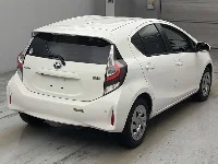 Цена авто Toyota Aqua с аукционов Японии, номер кузова NHP10, пробег 27 000, оценка 8