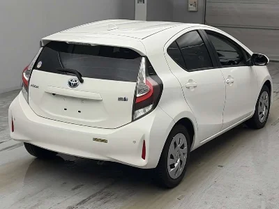 Статистика аукционов Toyota Aqua