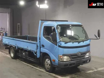 TOYOTA DYNA