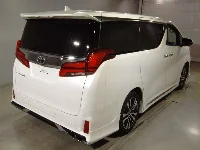 Цена авто Toyota Alphard с аукционов Японии, номер кузова AGH30W, пробег 45 000, оценка 3