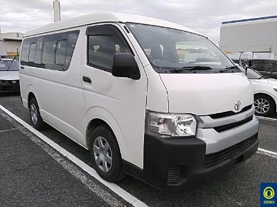TOYOTA HIACE
