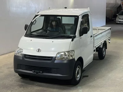 TOYOTA LITE ACE TRUCK