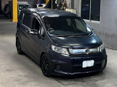 HONDA FREED SPIKE
