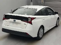 Цена авто Toyota Prius с аукционов Японии, номер кузова ZVW51, пробег 42 000, оценка 3