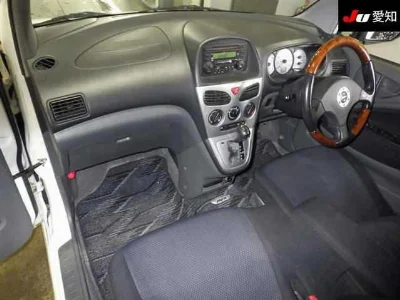 DAIHATSU MAX