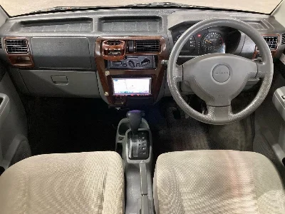 NISSAN CLIPPER RIO