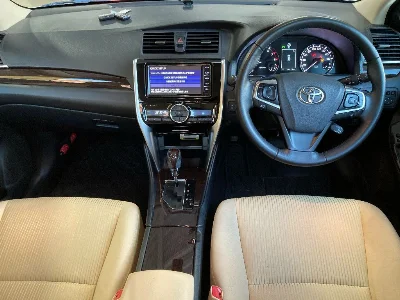 TOYOTA PREMIO