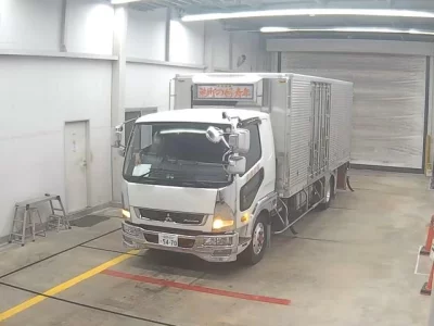 MITSUBISHI FUSO FIGHTER