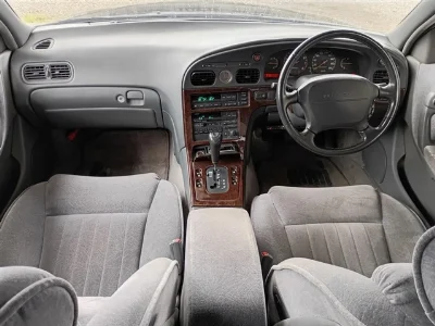 NISSAN PRESIDENT