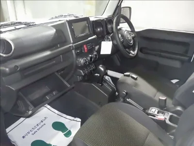 SUZUKI JIMNY NOMADE