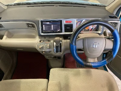 HONDA LIFE