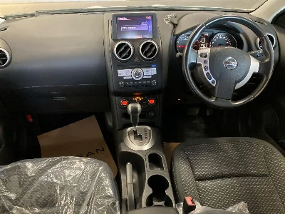 NISSAN DUALIS