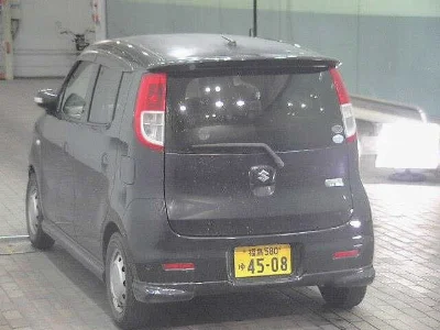 SUZUKI MRWAGON