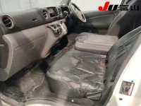 Цена авто Nissan NV350 Caravan с аукционов Японии, номер кузова VW6E26, пробег 208 000, оценка 2