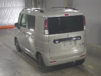 Цена авто Suzuki Spacia Base с аукционов Японии, номер кузова MK33V, пробег 4 000, оценка 1