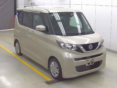 NISSAN ROOX