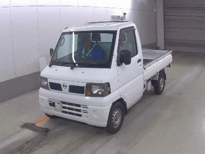 NISSAN CLIPPER TRUCK