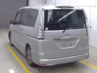 Цена авто Nissan Serena с аукционов Японии, номер кузова HFC26, пробег 42 000, оценка 2