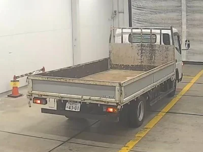 MITSUBISHI CANTER