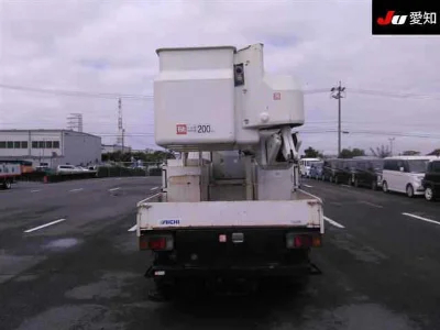 ISUZU ELF
