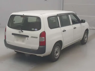 TOYOTA SUCCEED