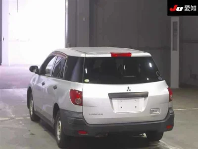MITSUBISHI LANCER VAN