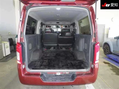 NISSAN NV350 CARAVAN