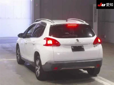 PEUGEOT 2008