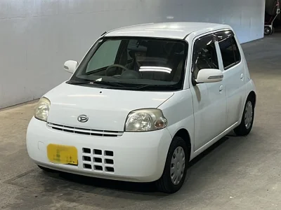 DAIHATSU ESSE