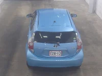 Цена авто Toyota Aqua с аукционов Японии, номер кузова NHP10, пробег 110 000, оценка 2