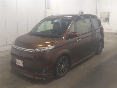 TOYOTA SPADE