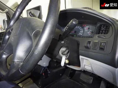 MITSUBISHI DELICA