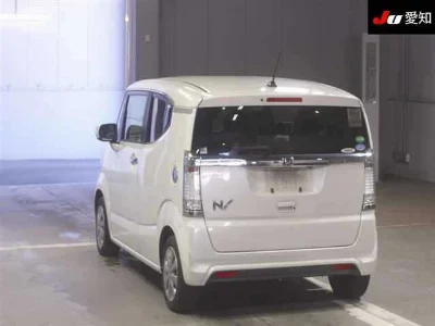 Honda N-Box Slash