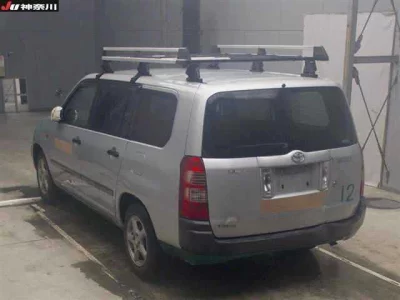 TOYOTA SUCCEED