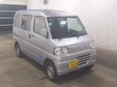 MITSUBISHI MINICAB