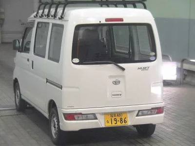 DAIHATSU HIJET VAN