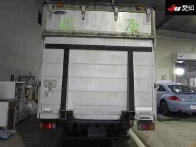 TOYOTA DYNA