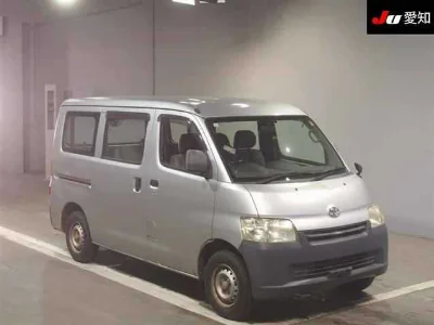 TOYOTA LITE ACE VAN