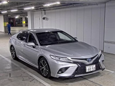TOYOTA CAMRY