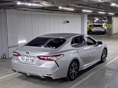 TOYOTA CAMRY