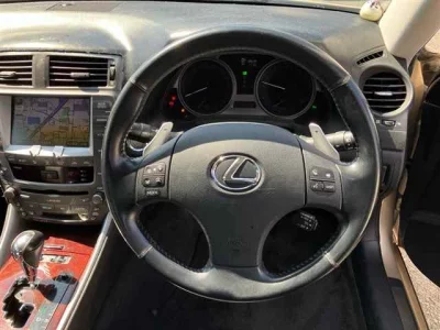 LEXUS IS