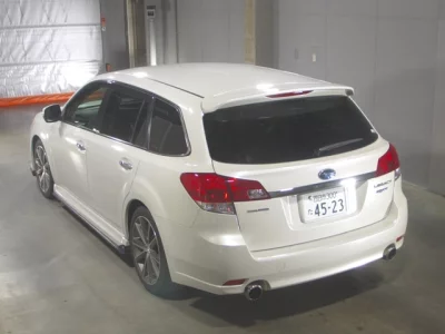 SUBARU LEGACY