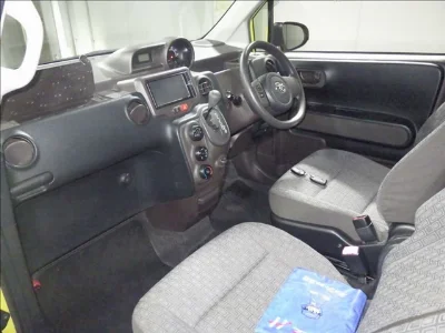 TOYOTA SPADE