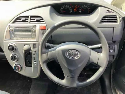 TOYOTA RACTIS
