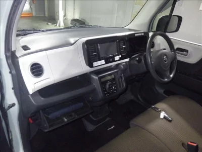 SUZUKI MRWAGON