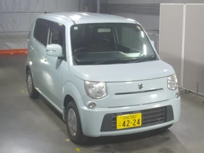SUZUKI MRWAGON