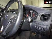 Цена авто Volvo V60 с аукционов Японии, номер кузова FB4164T, пробег 88 000, оценка 8