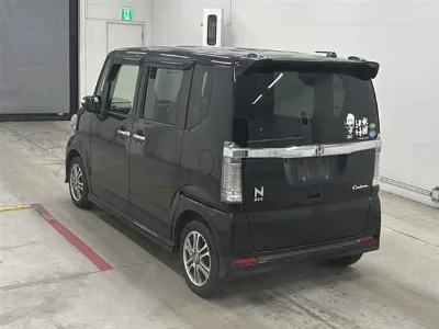 Статистика аукционов Honda N-Box